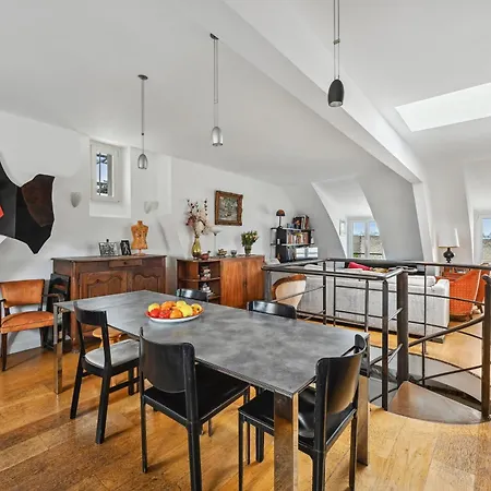 Apartment Veeve - The Spiral Centrepiece Paris
